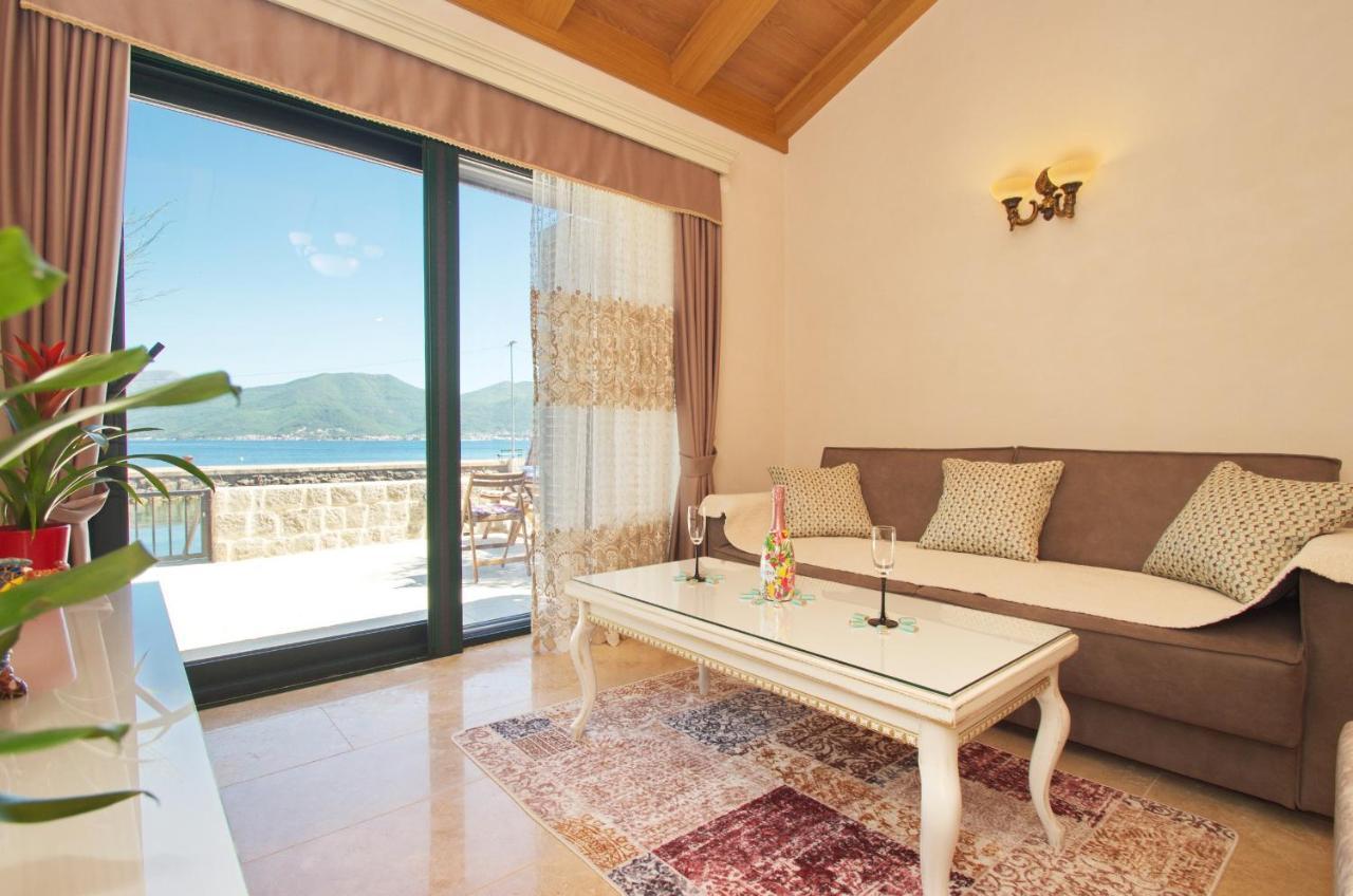 Leut Stone Residence Тиват Экстерьер фото