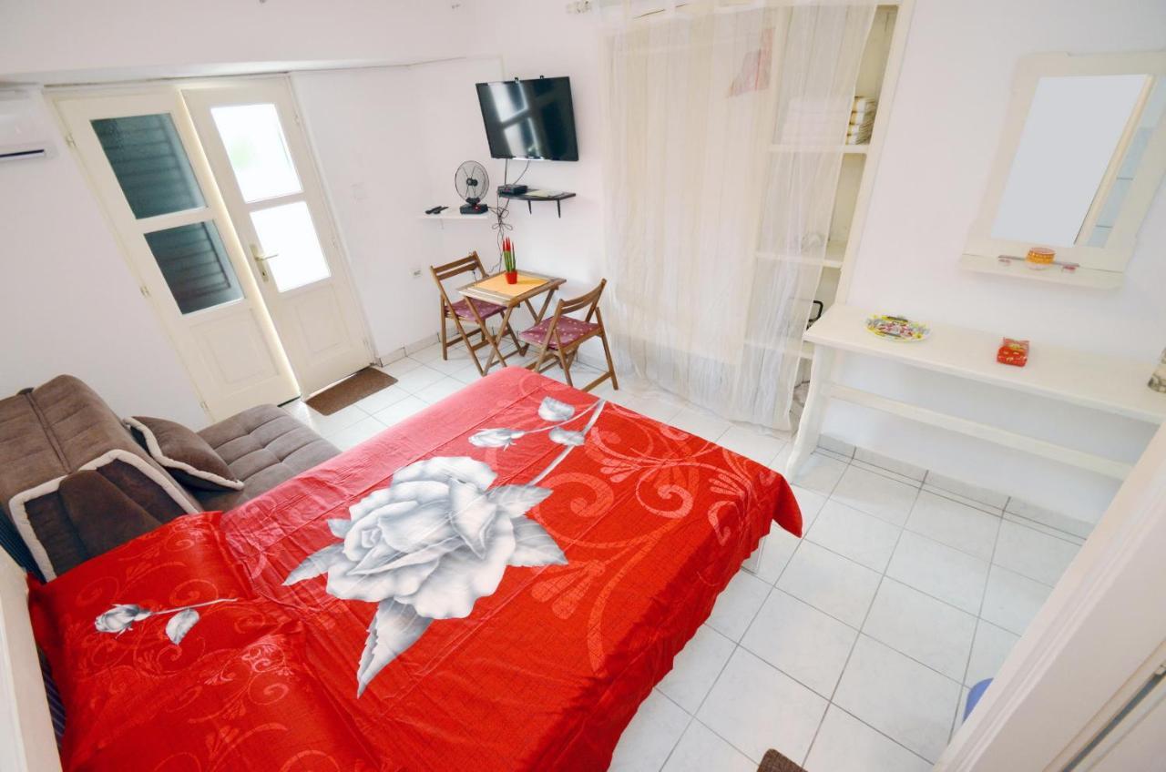 Leut Stone Residence Тиват Экстерьер фото