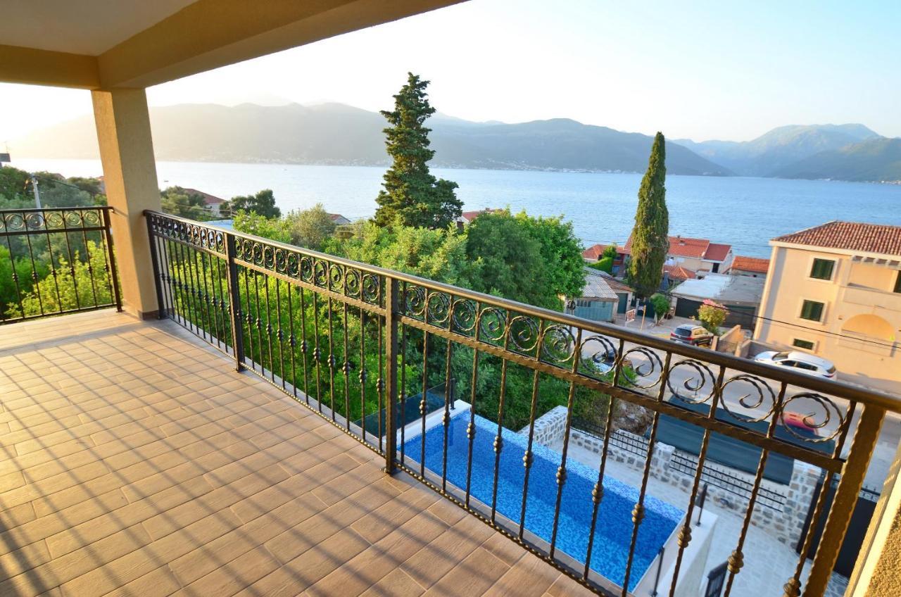 Leut Stone Residence Тиват Экстерьер фото