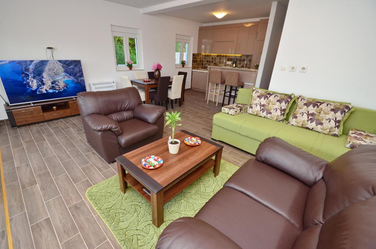 Leut Stone Residence Тиват Экстерьер фото